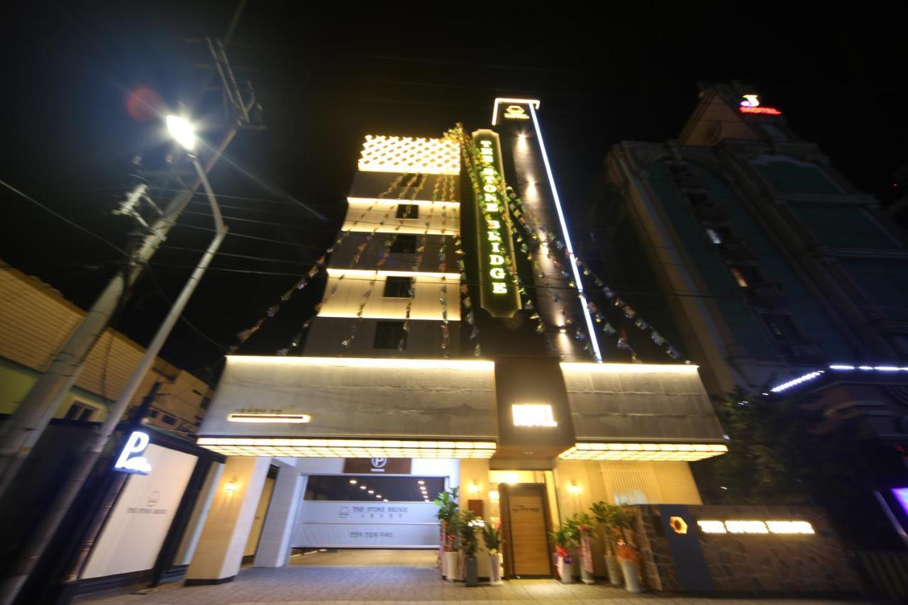 The Stone Bridge Hotel Sasang Ciudad Metropolitana de Ciudad Metropolitana de Busan Exterior foto